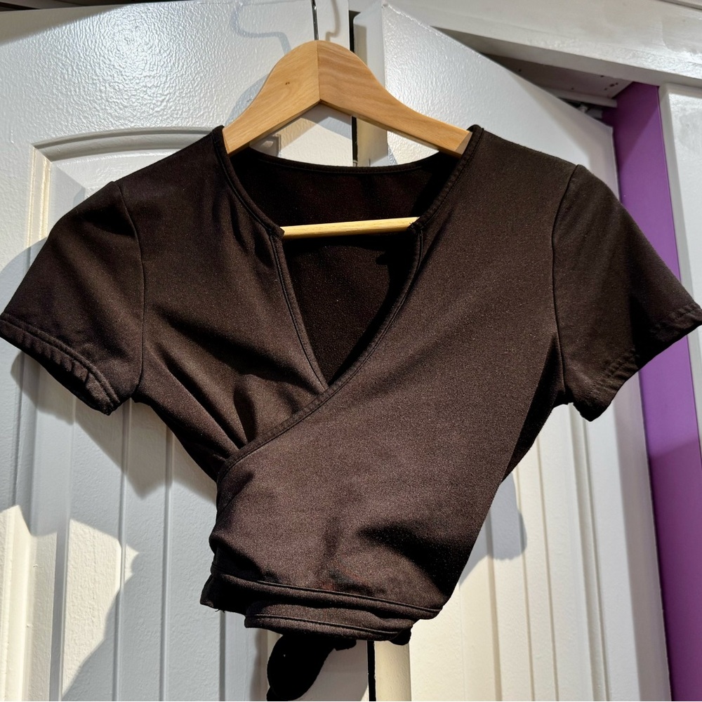 New Black Short Sleeve Crop Top